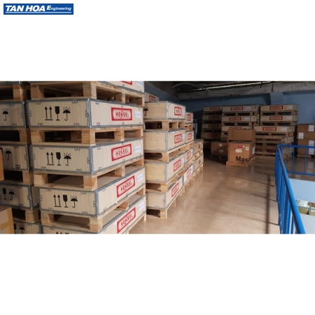 Tủ DC Combiner Box Hensel