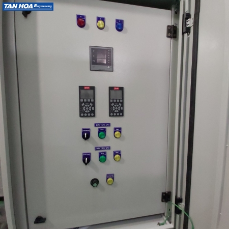Tủ điện Bơm tăng áp 2x2kW VSD